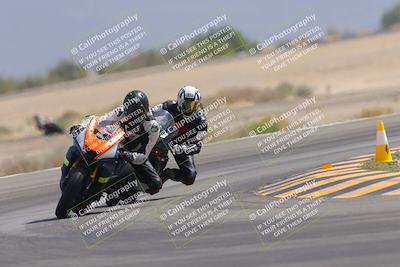 media/Sep-30-2023-SoCal Trackdays (Sat) [[636657bffb]]/Turn 15 (1120am)/